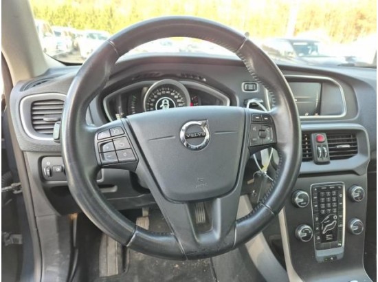 2017 Volvo V40 Kinetic