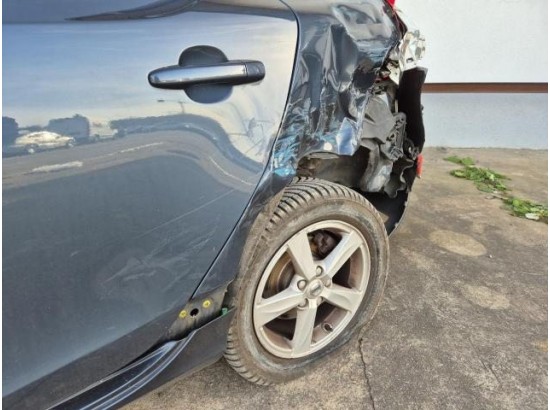 2017 Volvo V40 Kinetic