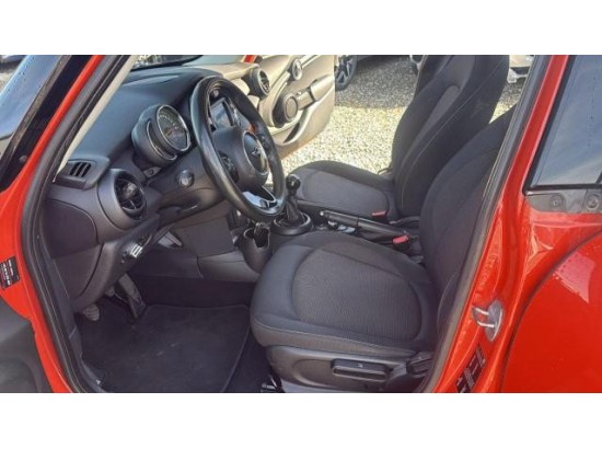 2018 Mini Mini 5-trg. One