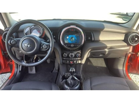 2018 Mini Mini 5-trg. One