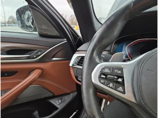 2021 BMW 5er Touring 540 d xDrive M Sport