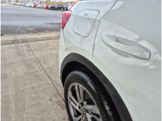 2025 Volkswagen T-Roc R-Line