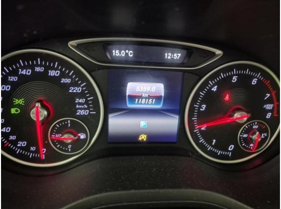 2015 Mercedes-Benz B B 180