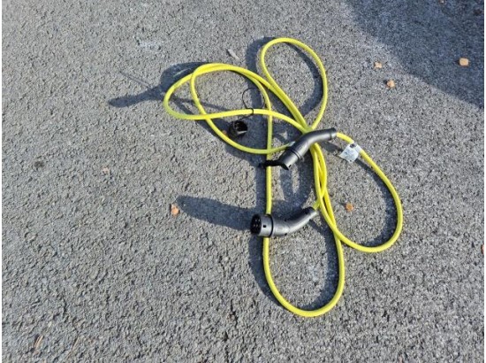 2024 Volkswagen ID.4 Pro 210 kW mit Infotainment-Paket