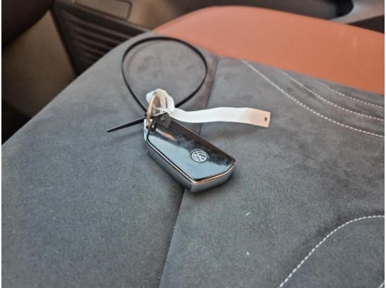 2024 Volkswagen ID.4 Pro 210 kW mit Infotainment-Paket