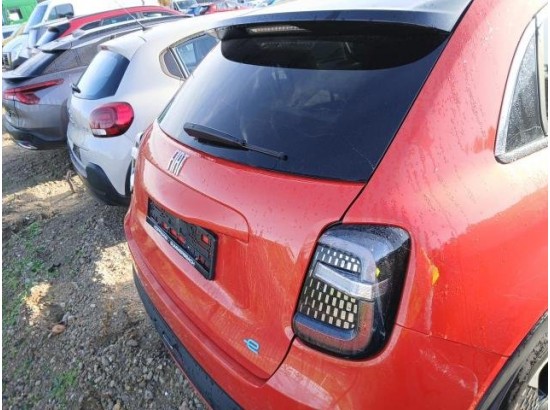 2024 FIAT 600 e 115 kW La Prima