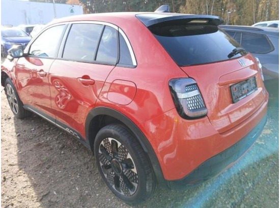 2024 FIAT 600 e 115 kW La Prima