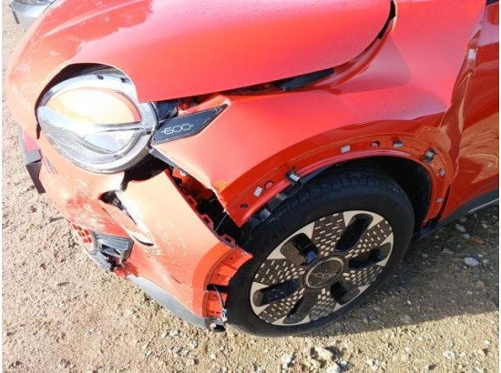 2024 FIAT 600 e 115 kW La Prima