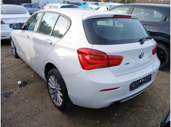 2017 BMW 1er Lim. 120 d xDrive Sport Line