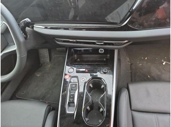 2025 Audi A5 Avant TDI 150 kW edition one