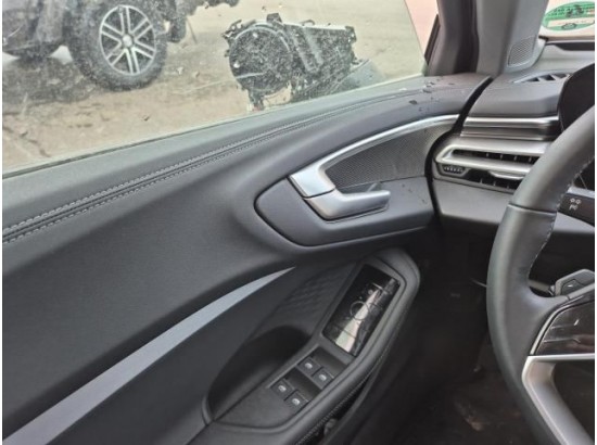 2025 Audi A5 Avant TDI 150 kW edition one