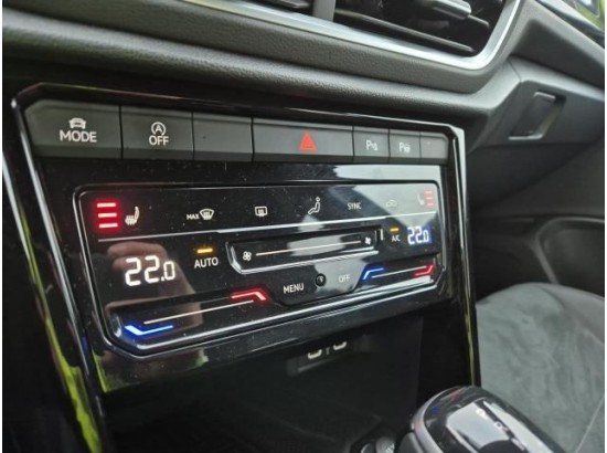 2025 Volkswagen T-Roc R-Line