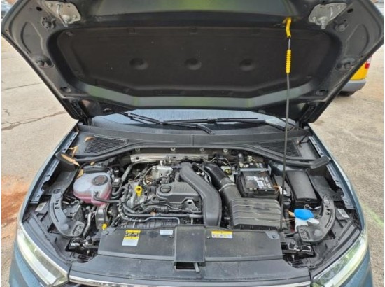 2025 Volkswagen T-Roc R-Line