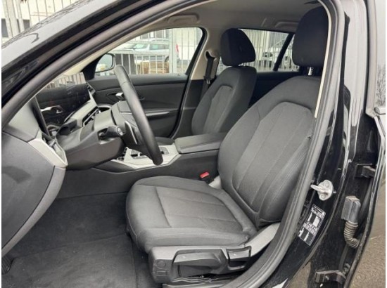 2023 BMW 3er Touring 318d