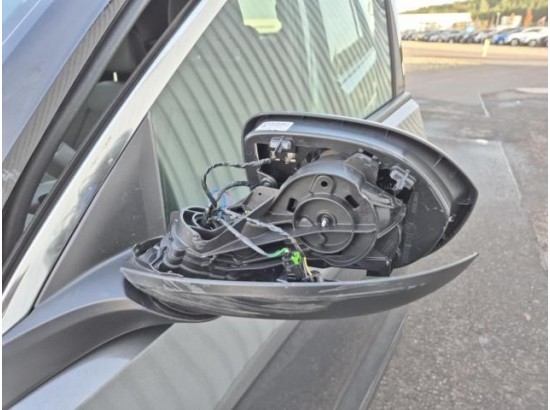 2025 Volkswagen T-Roc R-Line