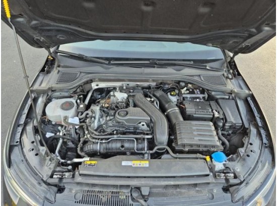 2024 Volkswagen Golf VIII Variant 1.5 eTSI 85 kW Goal