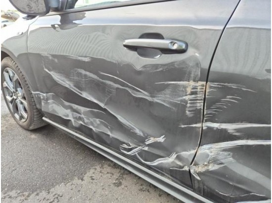 2025 Ford Focus Turnier ST-Line