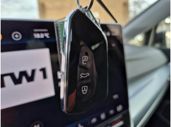 2025 Volkswagen Golf VIII Lim. 1.5 eTSI 110 kW Goal