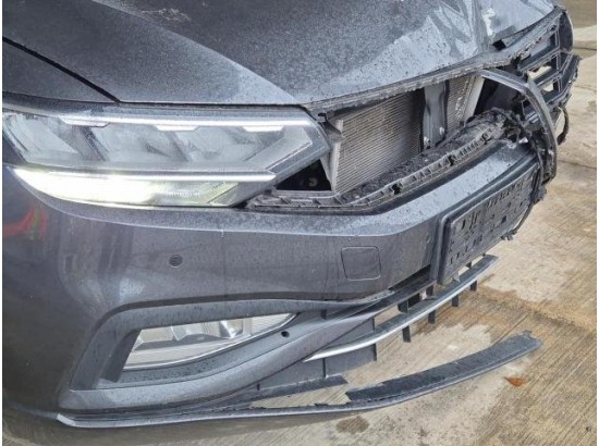 2024 Volkswagen Passat Variant Business