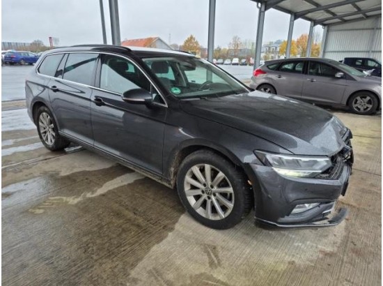 2024 Volkswagen Passat Variant Business