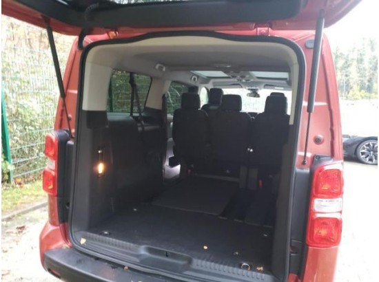 2018 Peugeot Traveller Allure L3