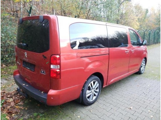 2018 Peugeot Traveller Allure L3