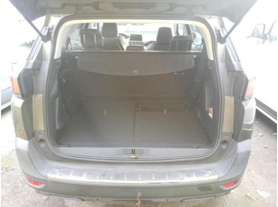 2017 Peugeot 5008 Allure