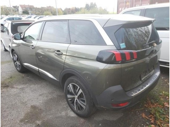 2017 Peugeot 5008 Allure