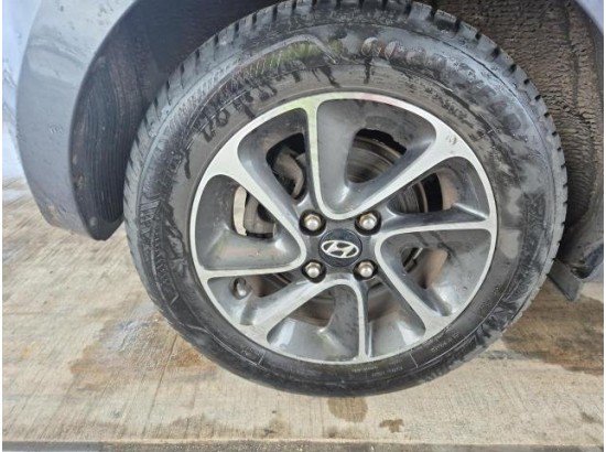 2020 Hyundai i10 YES!