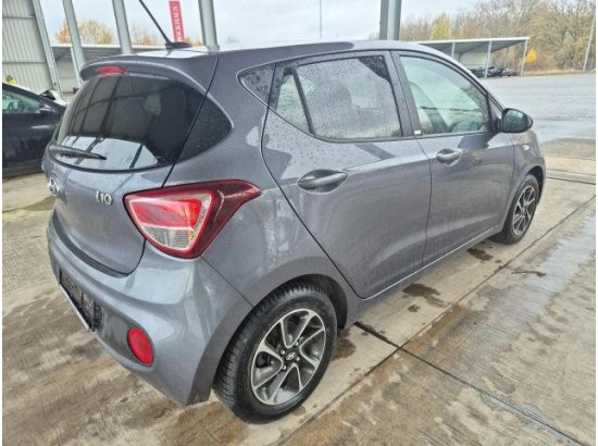 2020 Hyundai i10 YES!