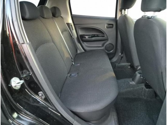 2016 Mitsubishi Space Star Top