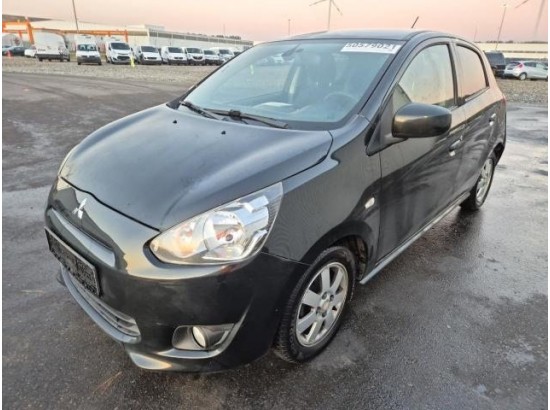 2016 Mitsubishi Space Star Top