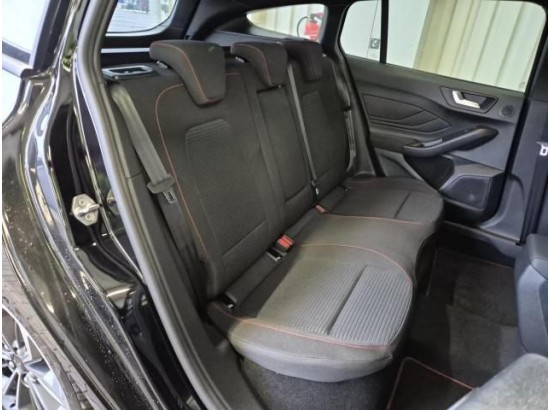 2025 Ford Focus Turnier ST-Line X