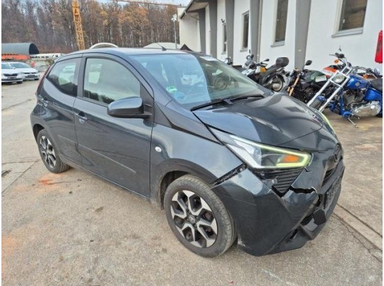 2019 Toyota AYGO x-play club