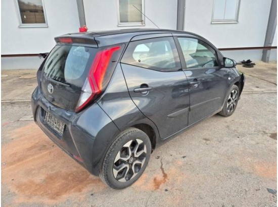 2019 Toyota AYGO x-play club