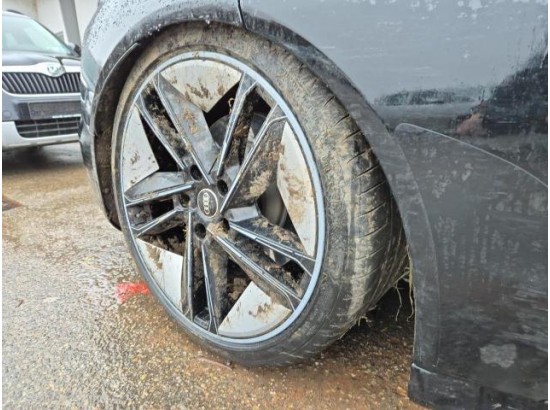 2023 Audi e-tron GT basis quattro