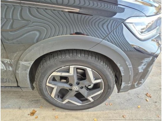 2025 Volkswagen Taigo R-Line