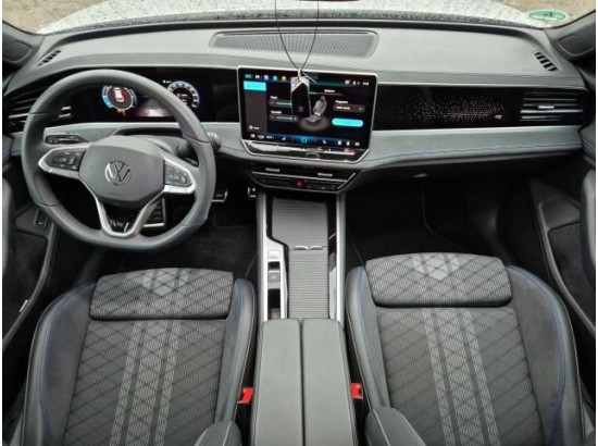 2025 Volkswagen Passat Variant 2.0 TDI 110 kW R-line