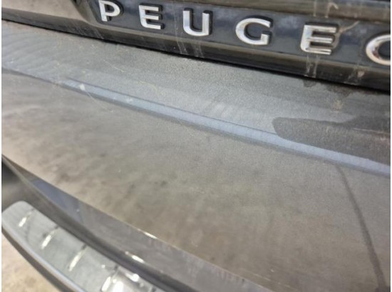 2024 Peugeot 5008 Allure Pack