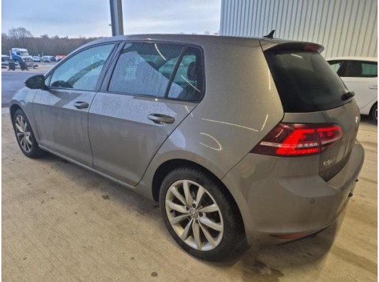 2015 Volkswagen Golf VII Lim. Highline BMT