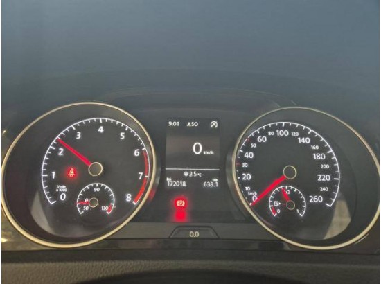 2015 Volkswagen Golf VII Lim. Highline BMT