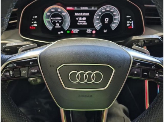 2025 Audi A6 Avant 50 TFSI e quattro S line