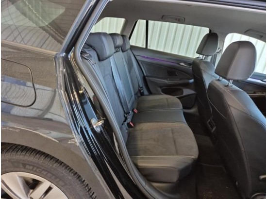 2025 Volkswagen Golf VIII Variant 2.0 TDI 110 kW Goal