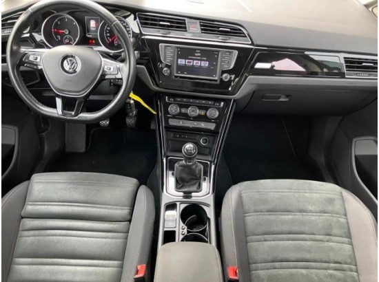 2016 Volkswagen Touran Highline BMT/Start-Stopp