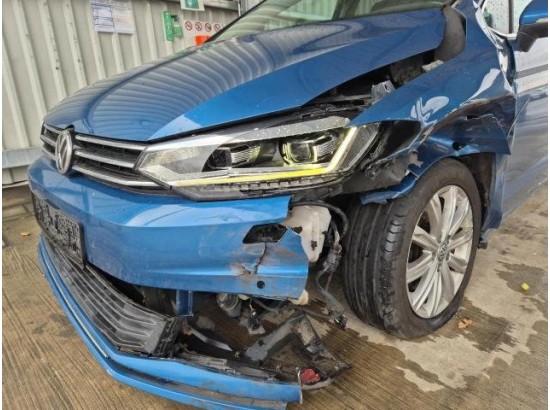 2016 Volkswagen Touran Highline BMT/Start-Stopp