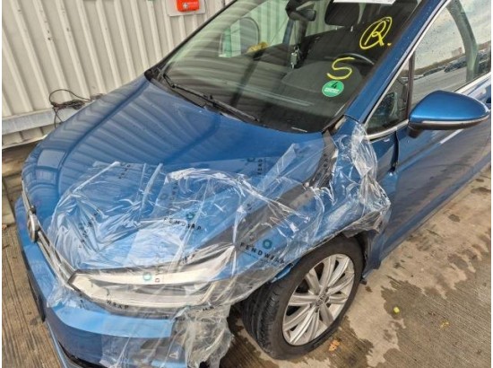 2016 Volkswagen Touran Highline BMT/Start-Stopp