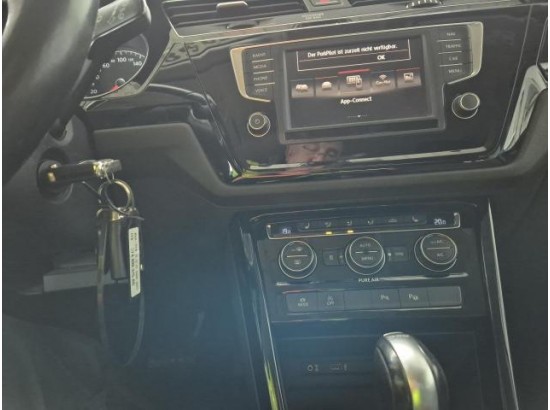 2016 Volkswagen Touran Highline BMT/Start-Stopp