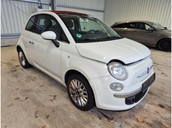 2015 FIAT 500 Lounge