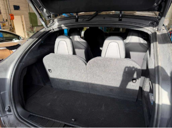 2022 Tesla Model X Tri-Motor Plaid