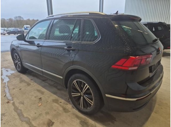 2023 Volkswagen Tiguan Active